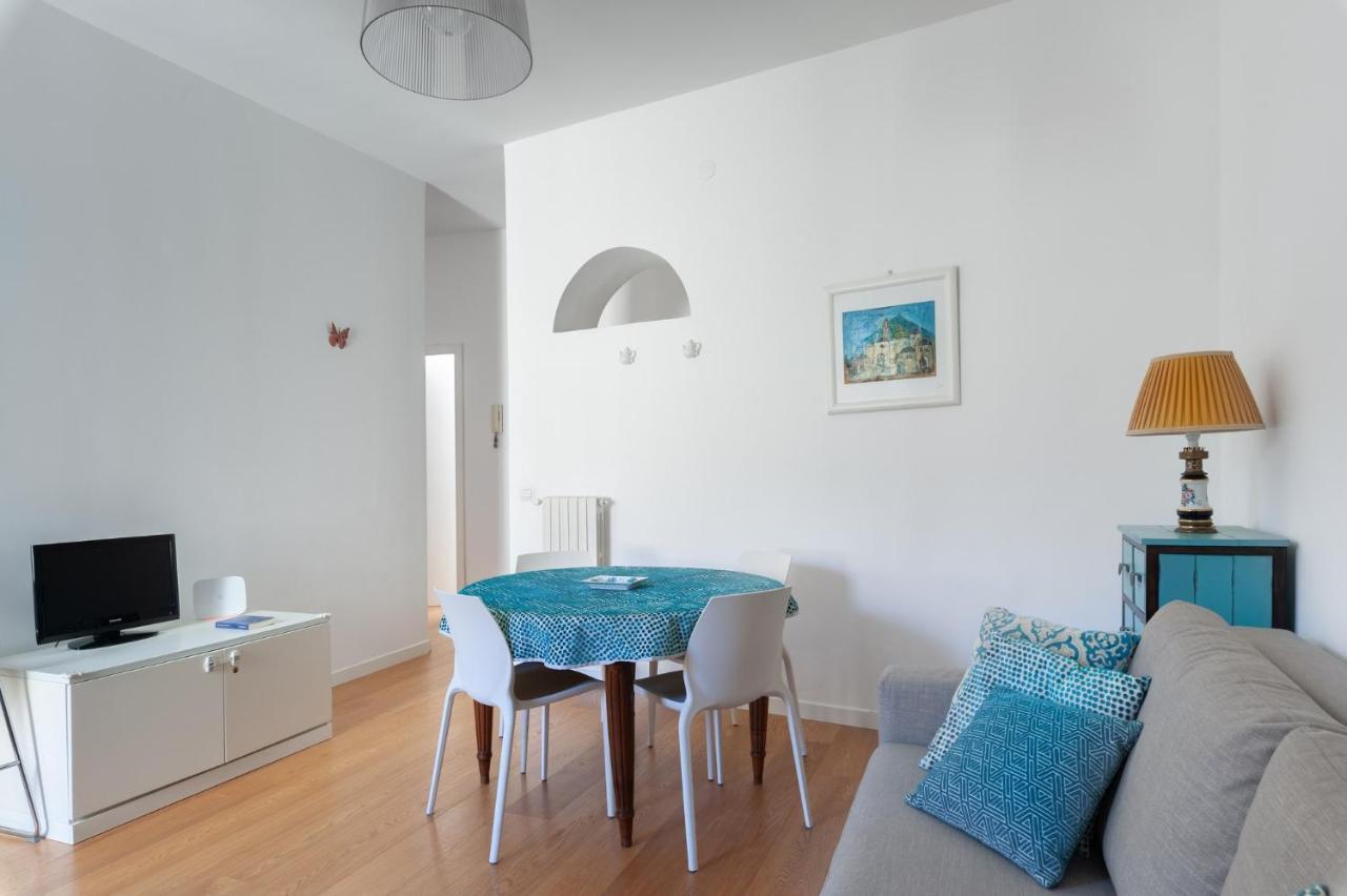 Casa Flo Con Terrazza E Ascensore Салерно Екстериор снимка
